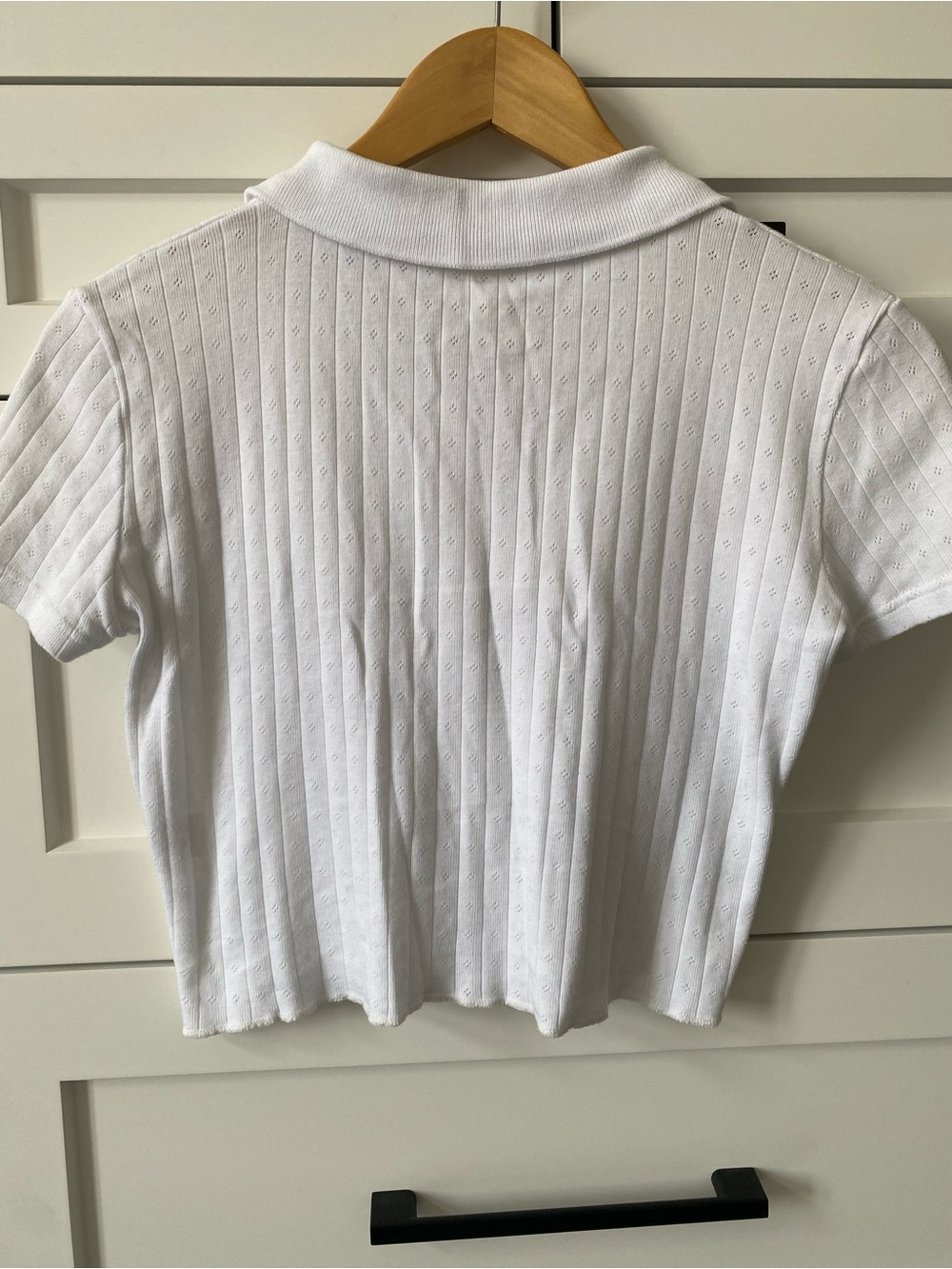 Brandy Melville White Short-Sleeve Button-Up Knit Polo - Picture 3 of 3